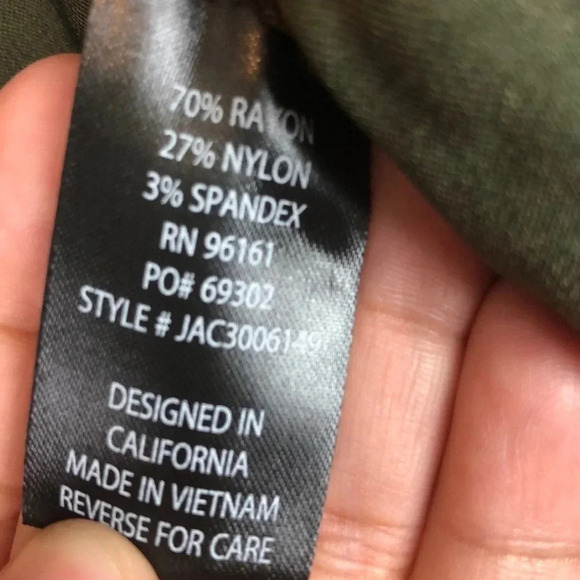 Bebop New Juniors Size 19 Olive Green Pull-on Style Short - Picture 6 of 7